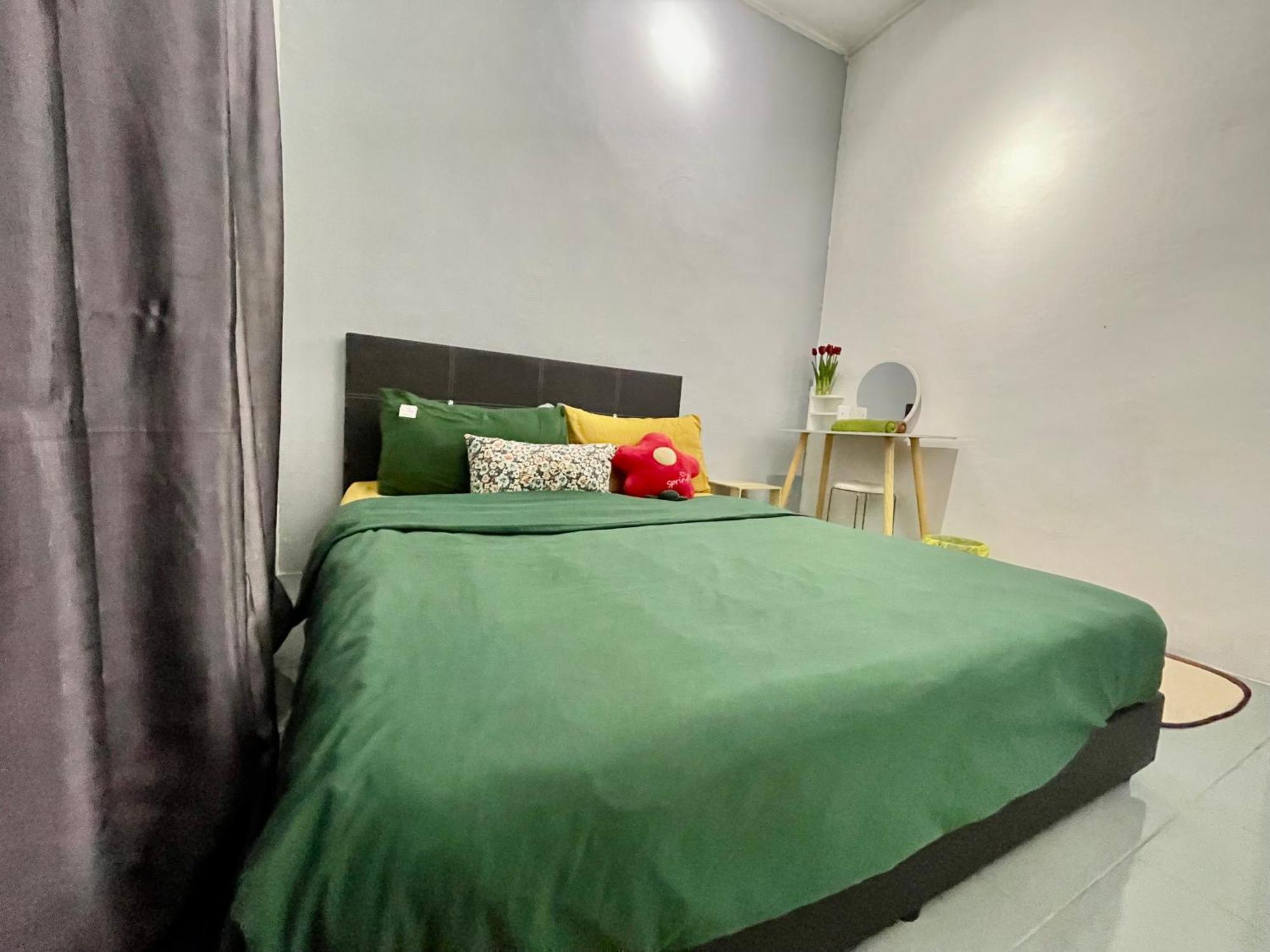 Heritage Cozy Entire 3 Bedroom House At Kijang Alma בוקיט מרטג'אם מראה חיצוני תמונה